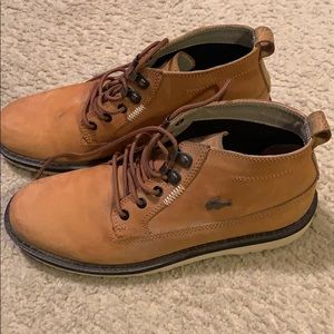 Men’s Lacoste mid rise boot